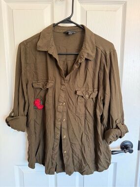 Rock & Republic XL Olive Green Military Utility Shirt Floral Appliqué